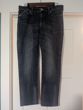 Rock & Republic Kasandra Jeans Size 12 Dark Wash Straight Leg Mid Rise Denim